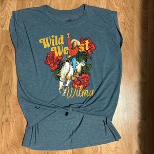 Wild West Wilma shirt size small